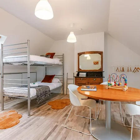 Huswell - Cosy With Garden Casa de Férias Ostend